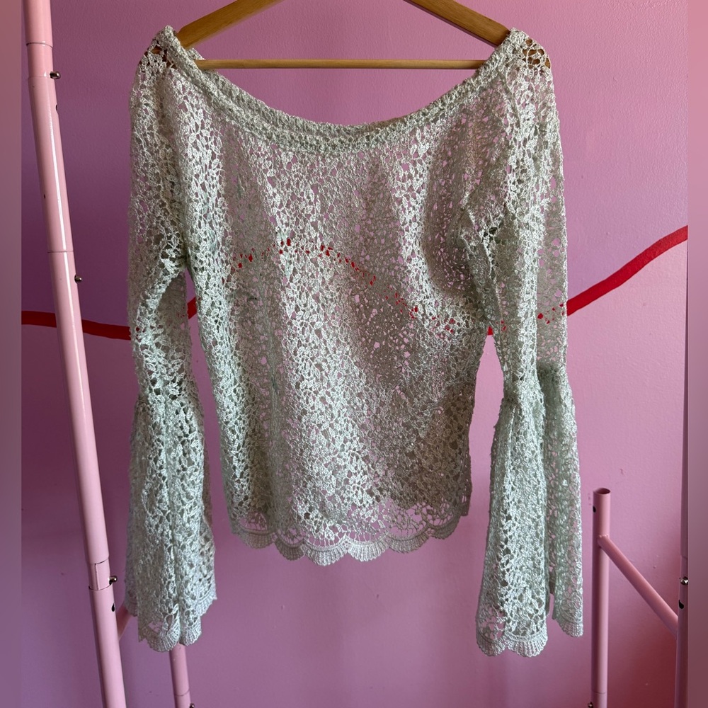 Bell Sleeve Top in Light Mint
